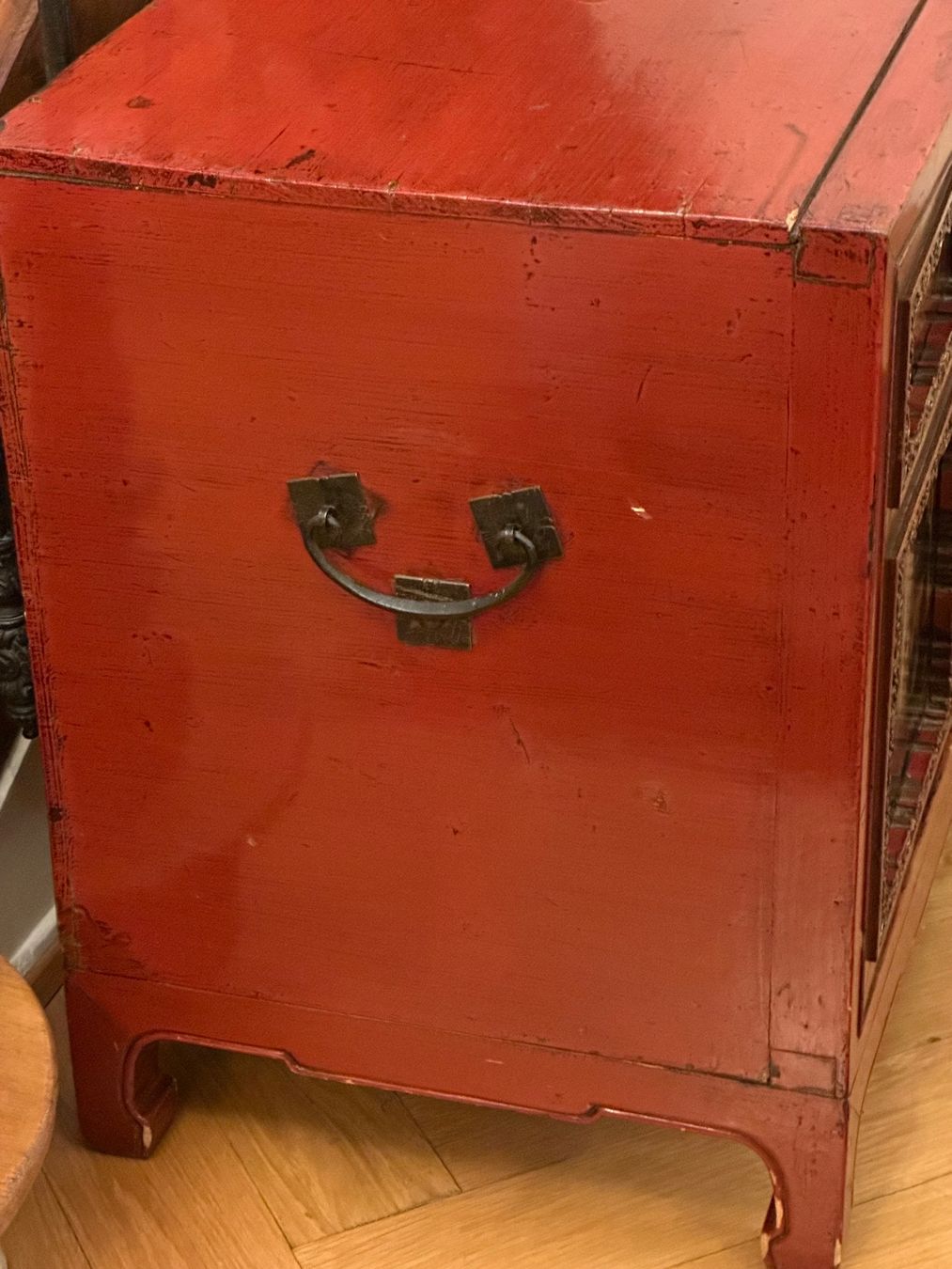 Cassettiere: Asiatische Komode rot, antik Antike Chinesische Komode – Usato da Basel venduto da Blausara707 5
