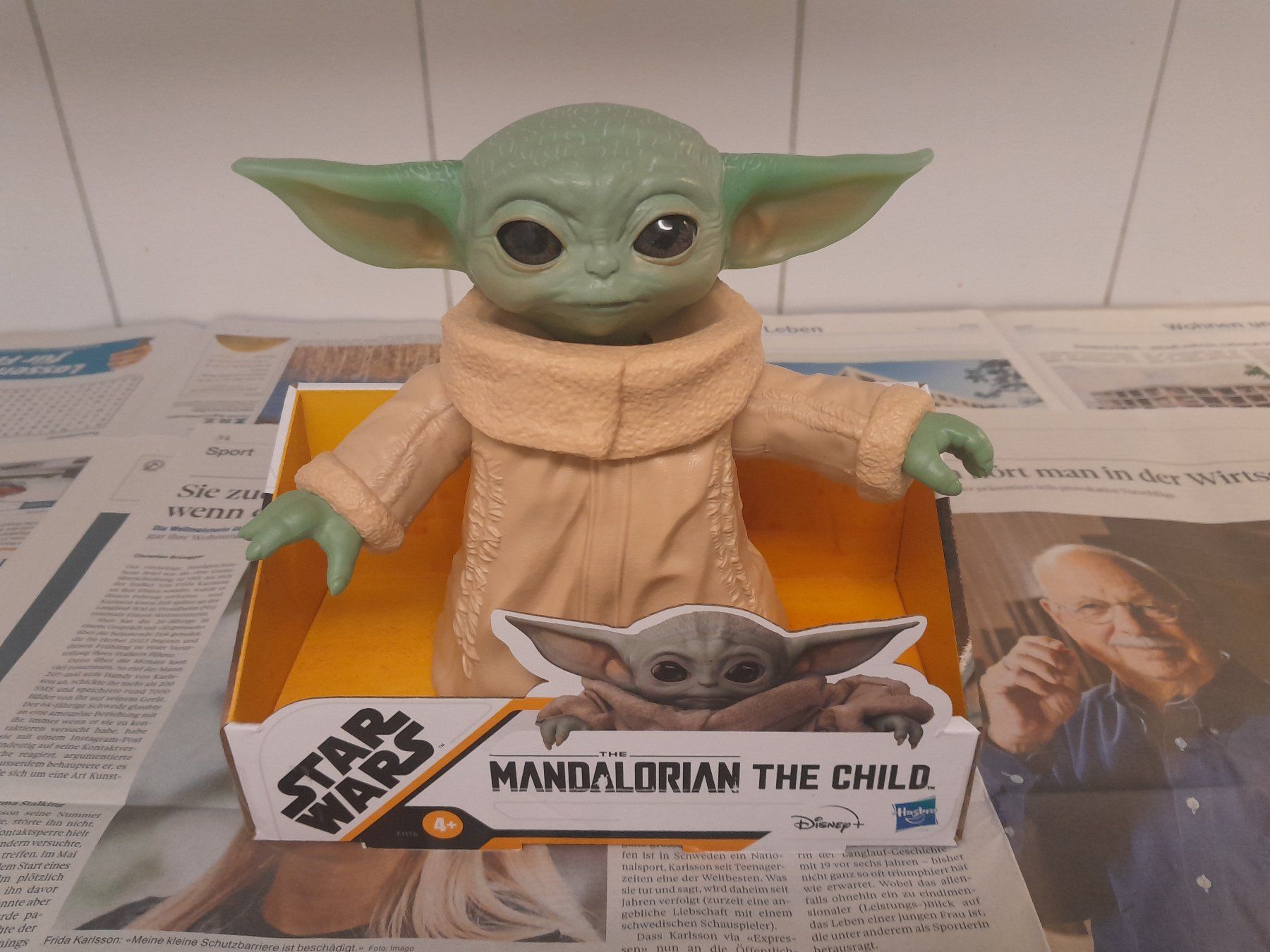 Star Wars Figuren: Star Wars The Mandalorian The Child ca.20cm – Neu (gemäss Beschreibung) aus Rüti ZH von Alemanni
