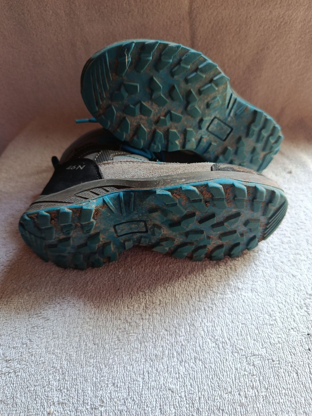 46 Nord Scarpe da uomo: Wanderschuhe  – Usato da Aarwangen venduto da GiLANi 2
