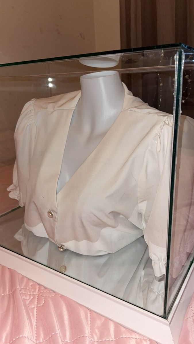Blusen: Damen Bluse Kurzarm Weiss – Gebraucht aus Buchs AG von era_5wsj