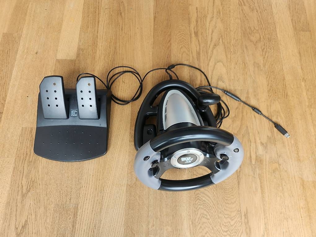 Controller: Gaming Lenkrad – Gebraucht aus Ibach von arn_t6fy 3
