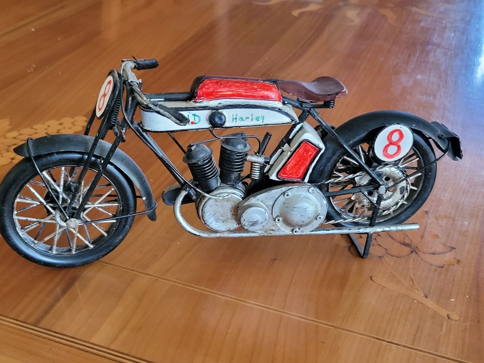 Jouets: Harvey davinson – D'occasion à Farvagny par Pinson1943 2