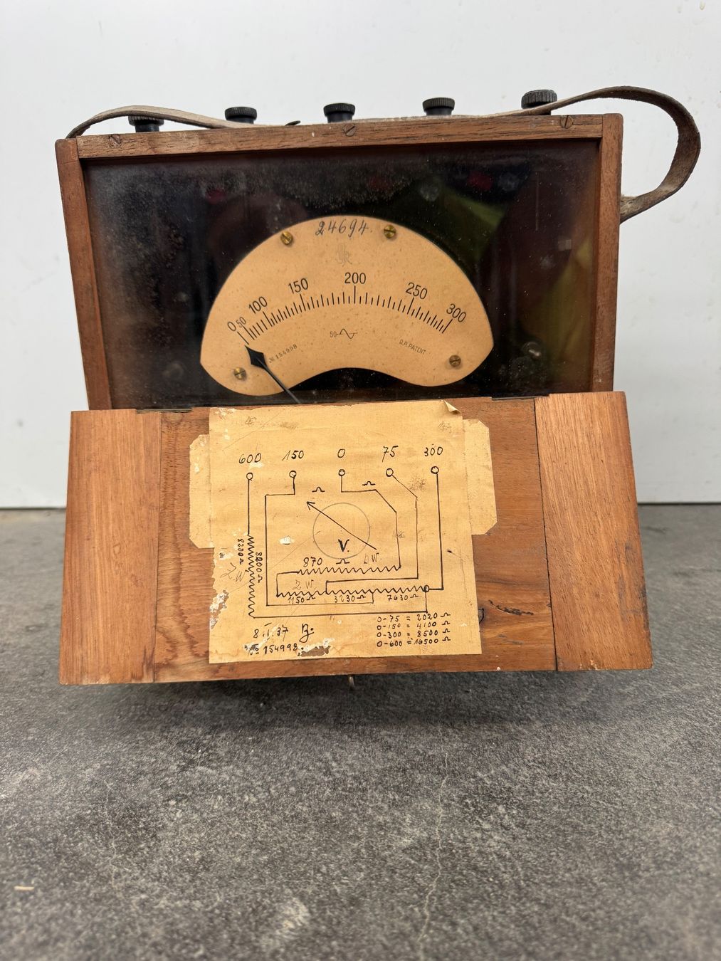 Braun Misurare: Voltmeter Messgerät Vintage Hartmann & Braun Ledertasche – Usato da Steffisburg venduto da smocky17 5