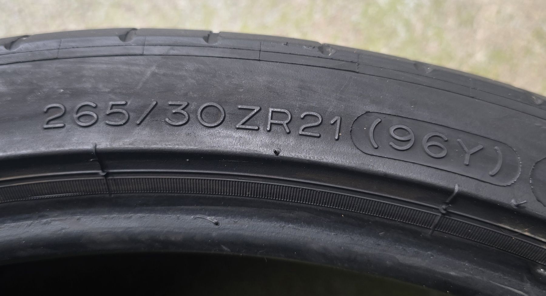 Tutti pezzi di ricambio auto: Michelin 265 30 21 Sommerreifen – Usato da Zuzwil SG venduto da Han_ku 1