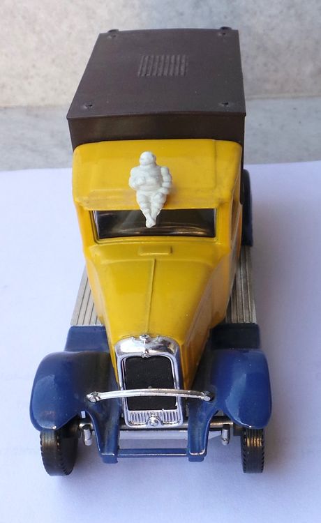 SOLIDO AGE D'OR CAMION CITROEN C4 MICHELIN REF