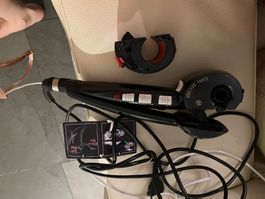 Automatic curler