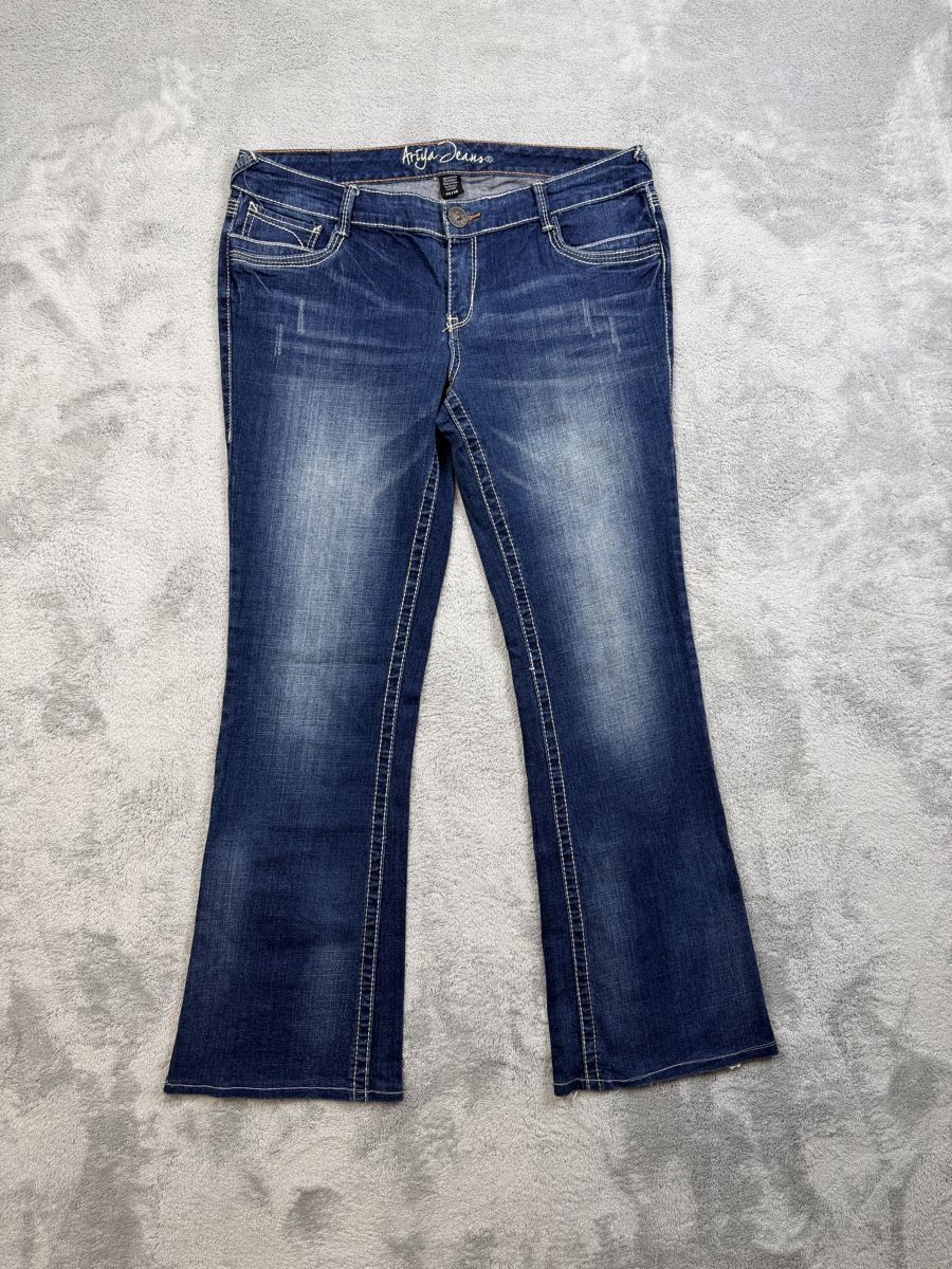 Jeans: Y2k style bootcut jeans – Gebraucht aus Erlinsbach SO von TogaResell 2