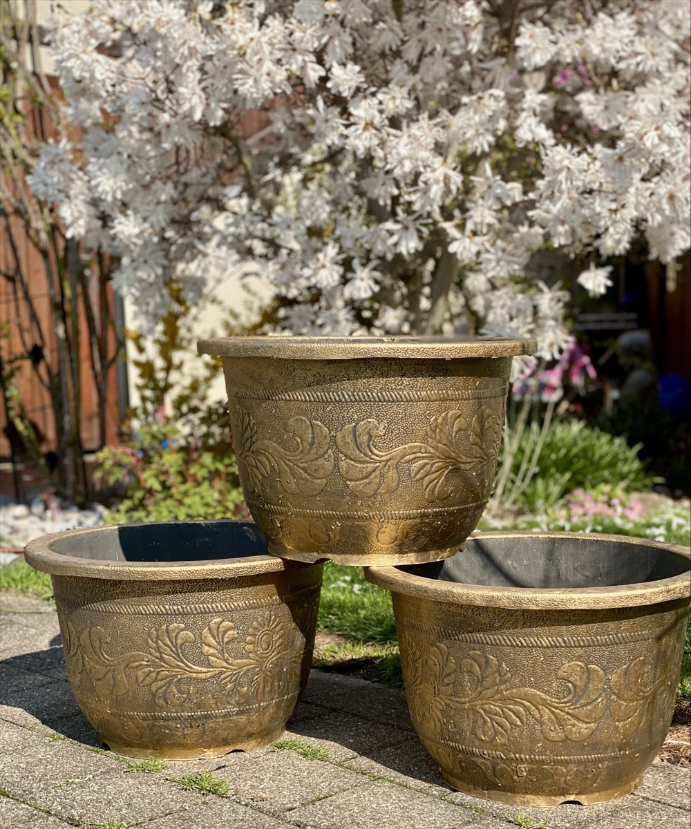 Vasi per fiori: Kunststoff Übertöpfe gross Neu!! – Nuovo (secondo la descrizione) da Dürnten venduto da Cindy4 2