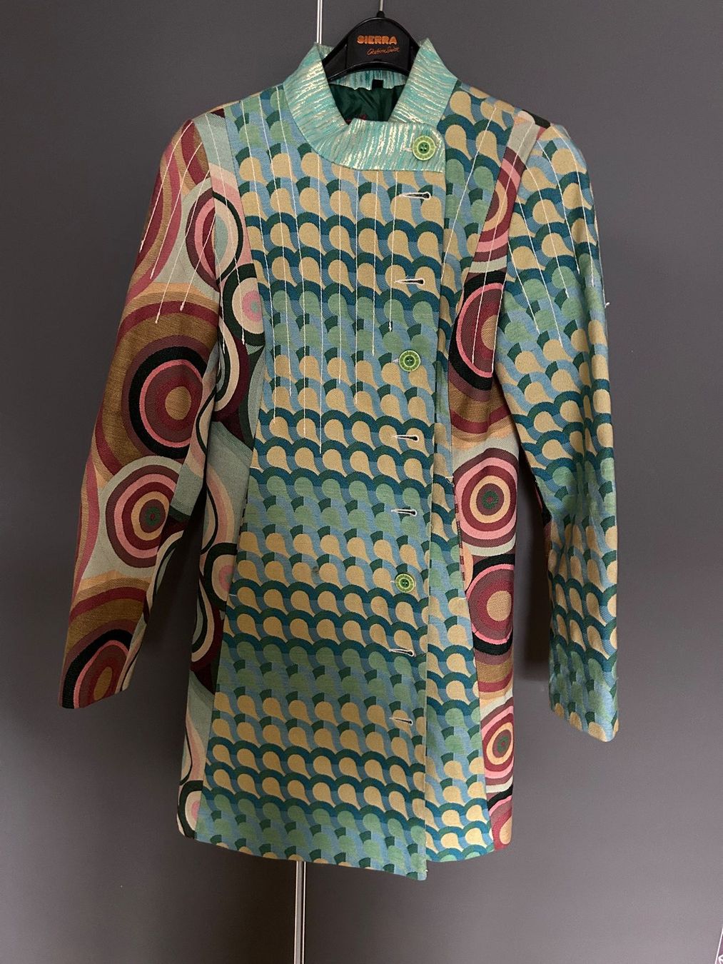 Desigual Cappotti: Desigual Mantel Frühjahr – Usato da Varen venduto da glueckspfennig