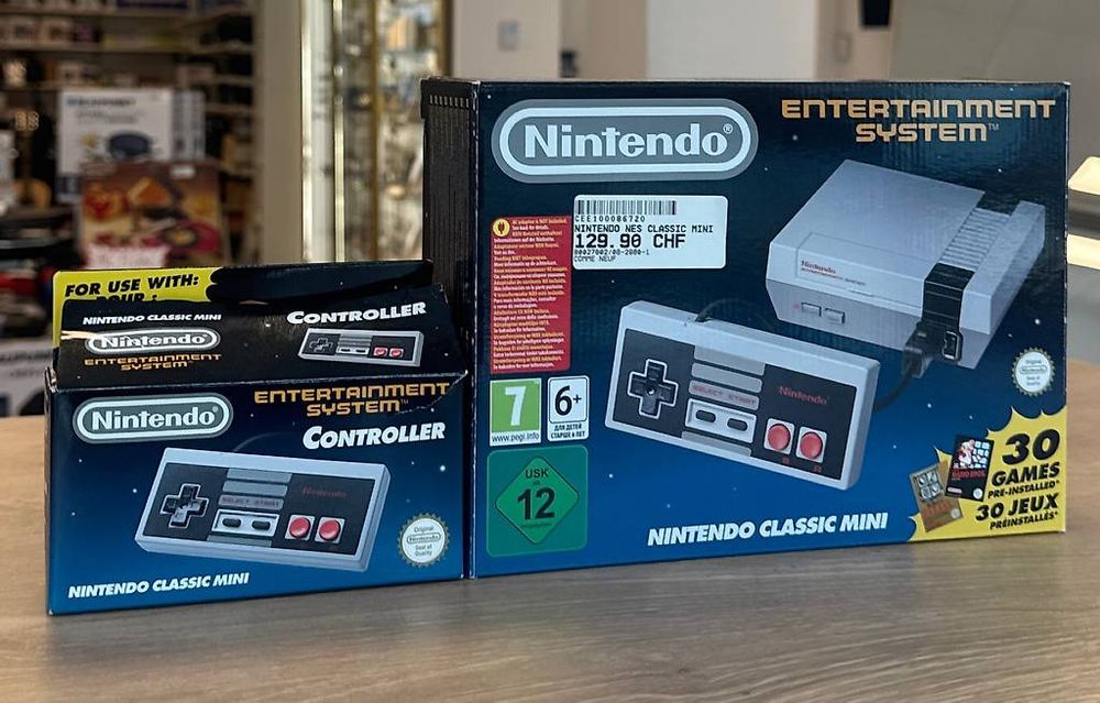 Console NES Mini + Boîte 2 Manette (D'occasion) à Genève pour CHF 130 ...