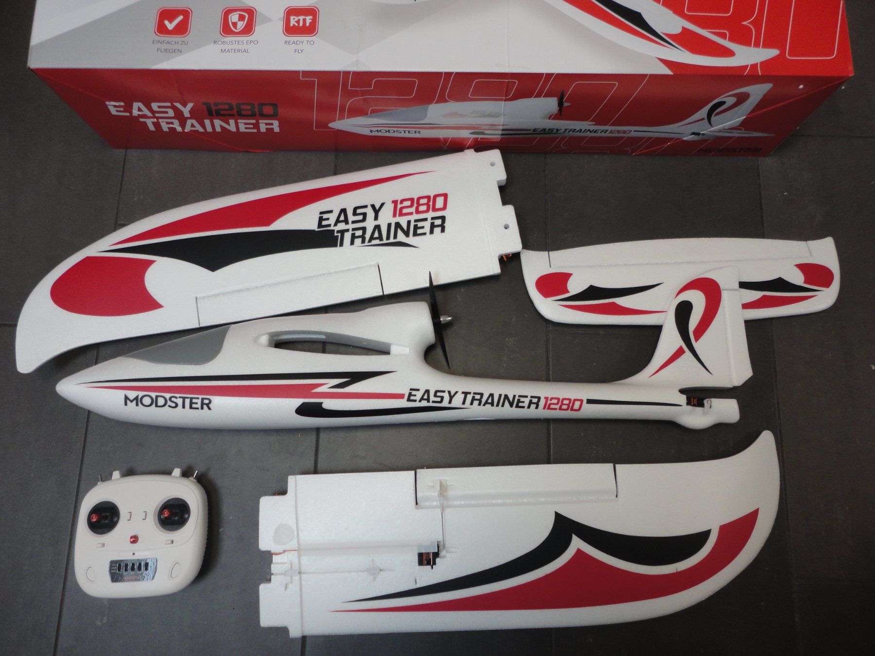 RC Modellbau: Easy Trainer  1280mm Elektromotor – Neu und originalverpackt aus Horgen von  4