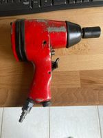 Druckluft Schlagschrauber rot mit Gebrauchsspuren