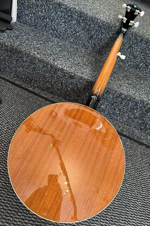 Strumenti musicali: Banjo GEWA 5-String Sunburst High Gloss with Case – Usato da Morges venduto da GvnMusic 4