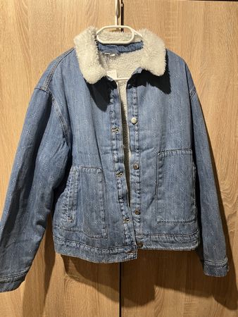 H&M Jeansjacke mit Kragen