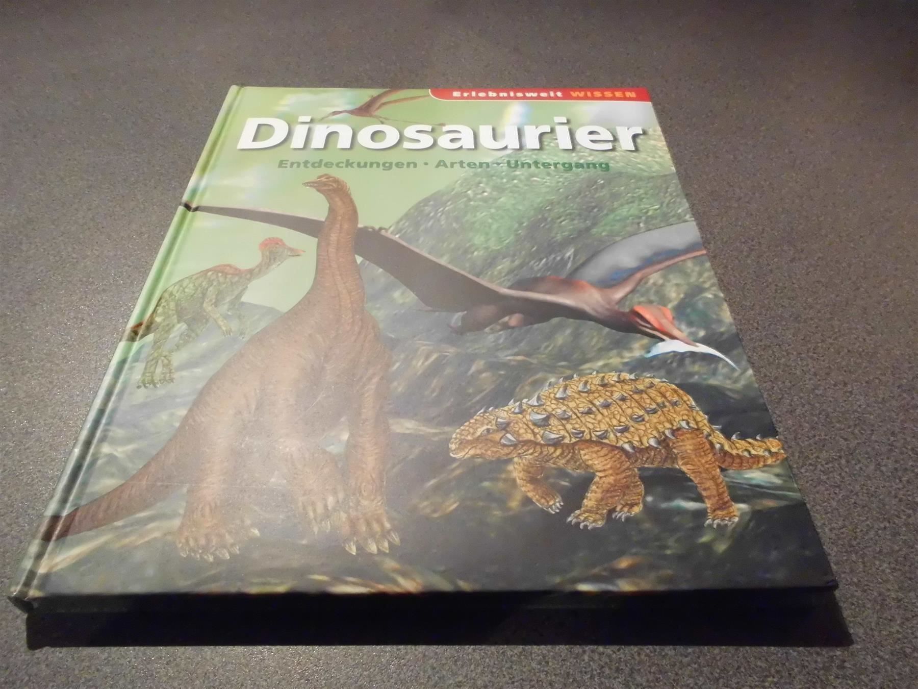 Livres: Dinosaurier, Erlebniswelt Wissen – D'occasion à Zürich par abraxas1291