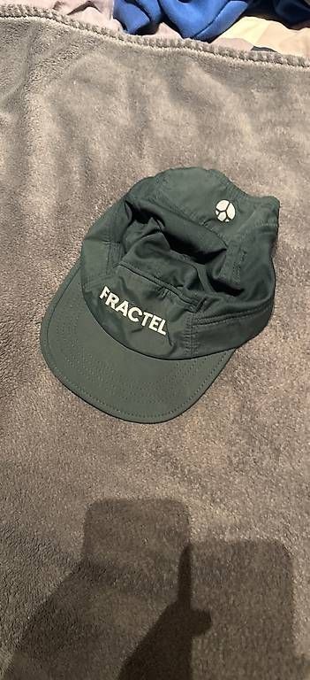 Copricapi, berretti & cappellini: Fractel Running Cap Neu – Usato da meierskappel venduto da Yannik301