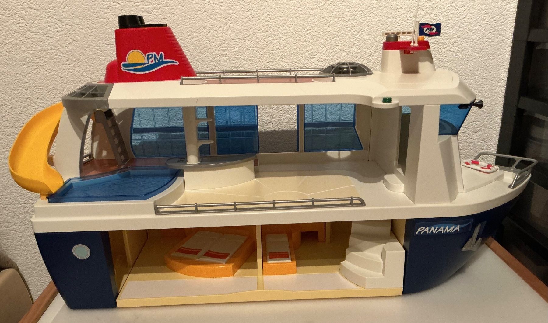 Playmobil Giocattoli: Playmobil Kreuzfahrtschiff – Usato da Stettlen venduto da togram4 1
