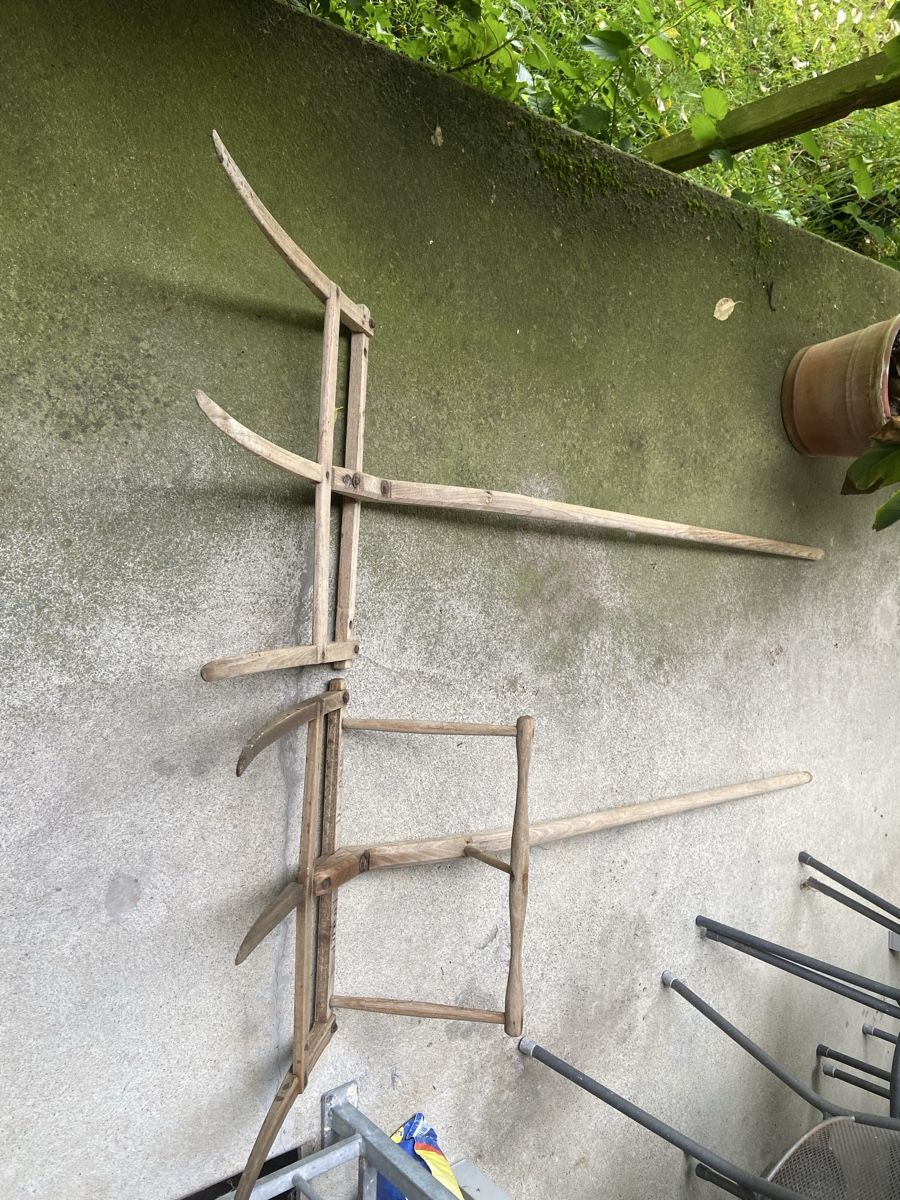 Bauer Tutti gli attrezzi: Holzgabel antik – Usato da Niederhünigen venduto da Hansuelikunz 1