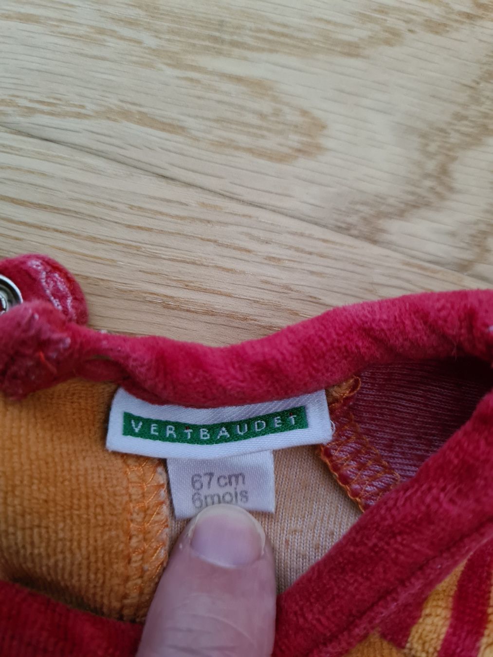 Maglioni & Felpe: Kinder Pullover 67cm guter Zustand – Usato da Horw venduto da Mirii91 2