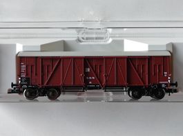 Gedecktergüterwagen 4 Achsig der DR von Fleischmann H0, GS