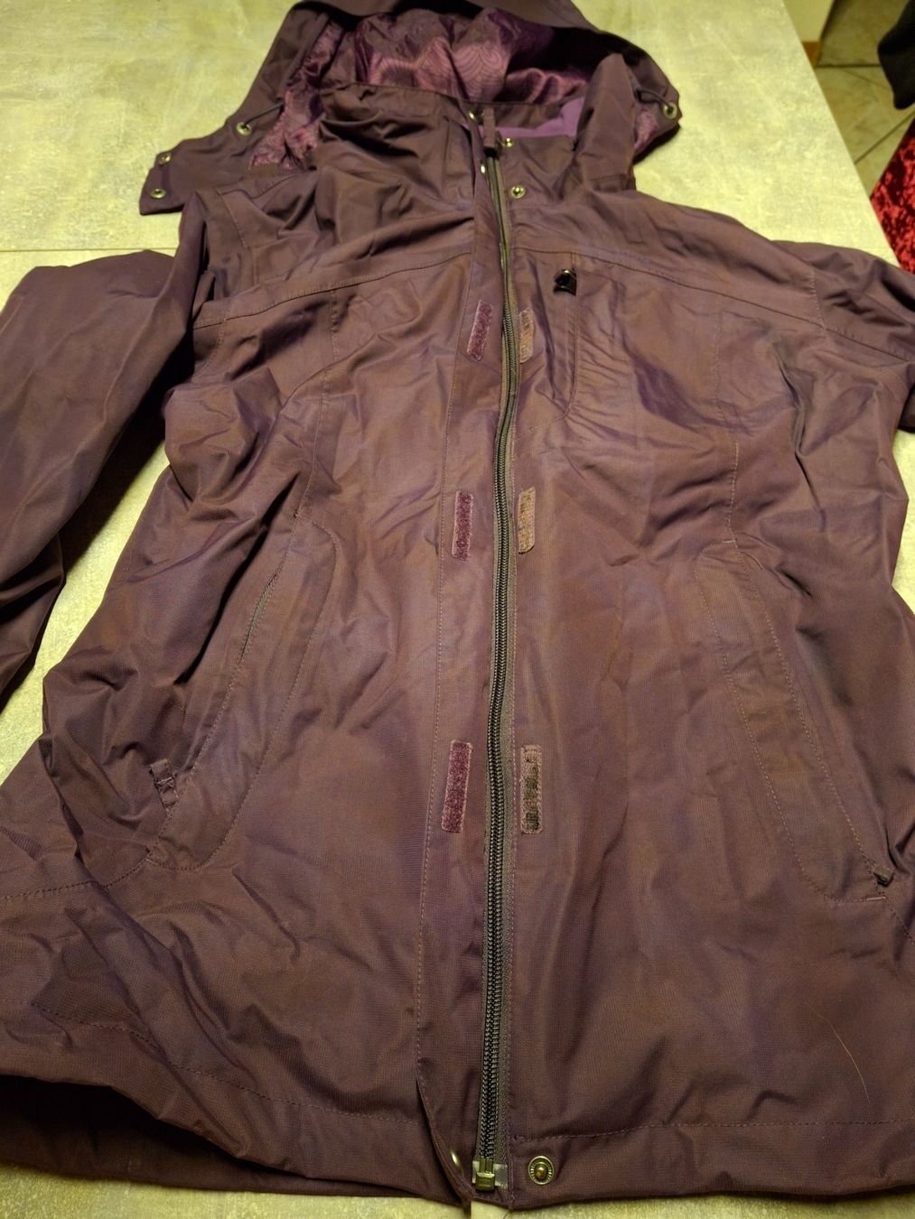 Decathlon Jacken: Veste avec capuchon taille M marque Quechua - Decathlon – Gebraucht aus Villiers von san_jn5w 5