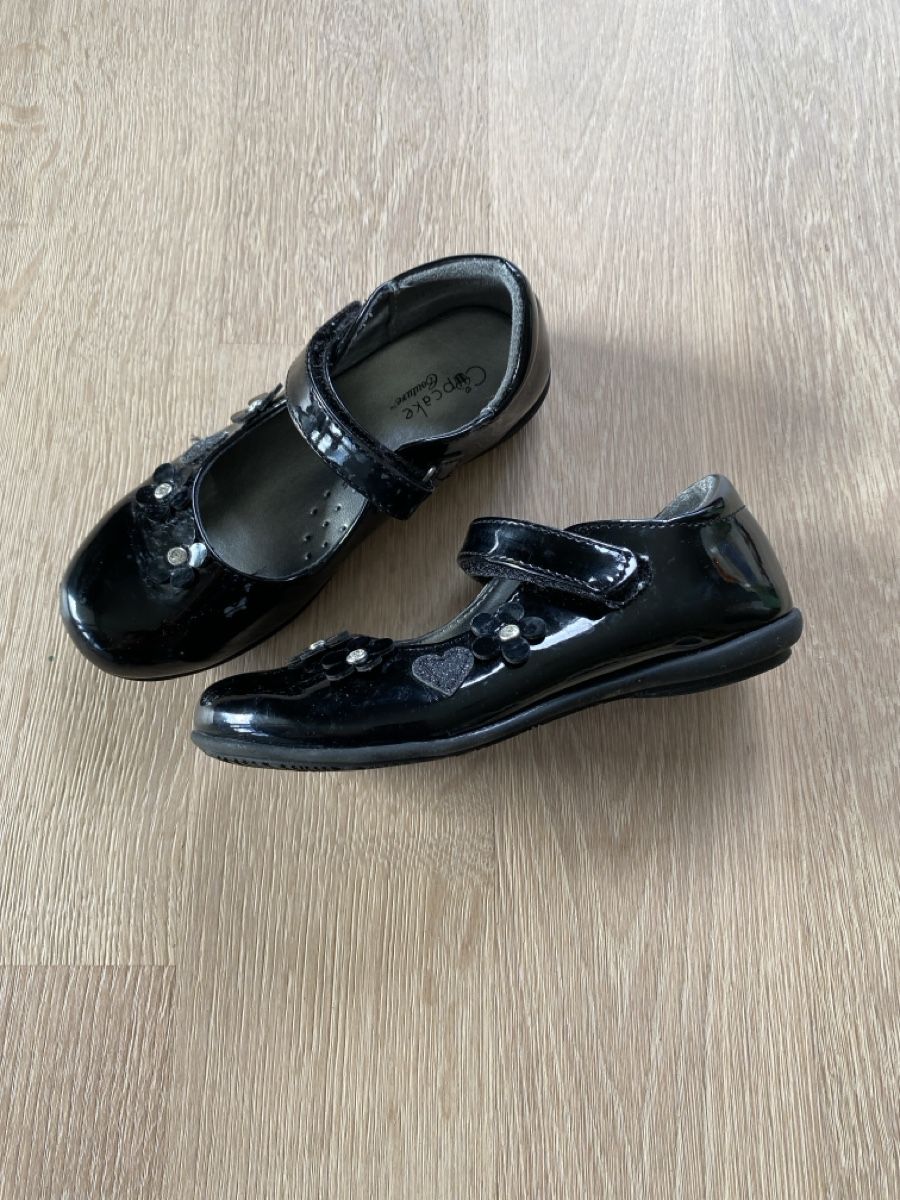 Schuhe für Mädchen: Schuhe Ballerinas - Gr. 27 von Cupcake – Gebraucht aus Hergiswil NW von mar_js5v 1