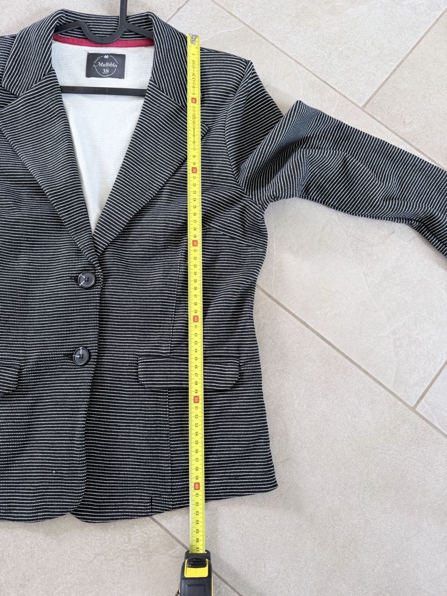 Jacken: Damen Blazer Gr. 38 – Gebraucht aus Brüttisellen von Ayersa 5