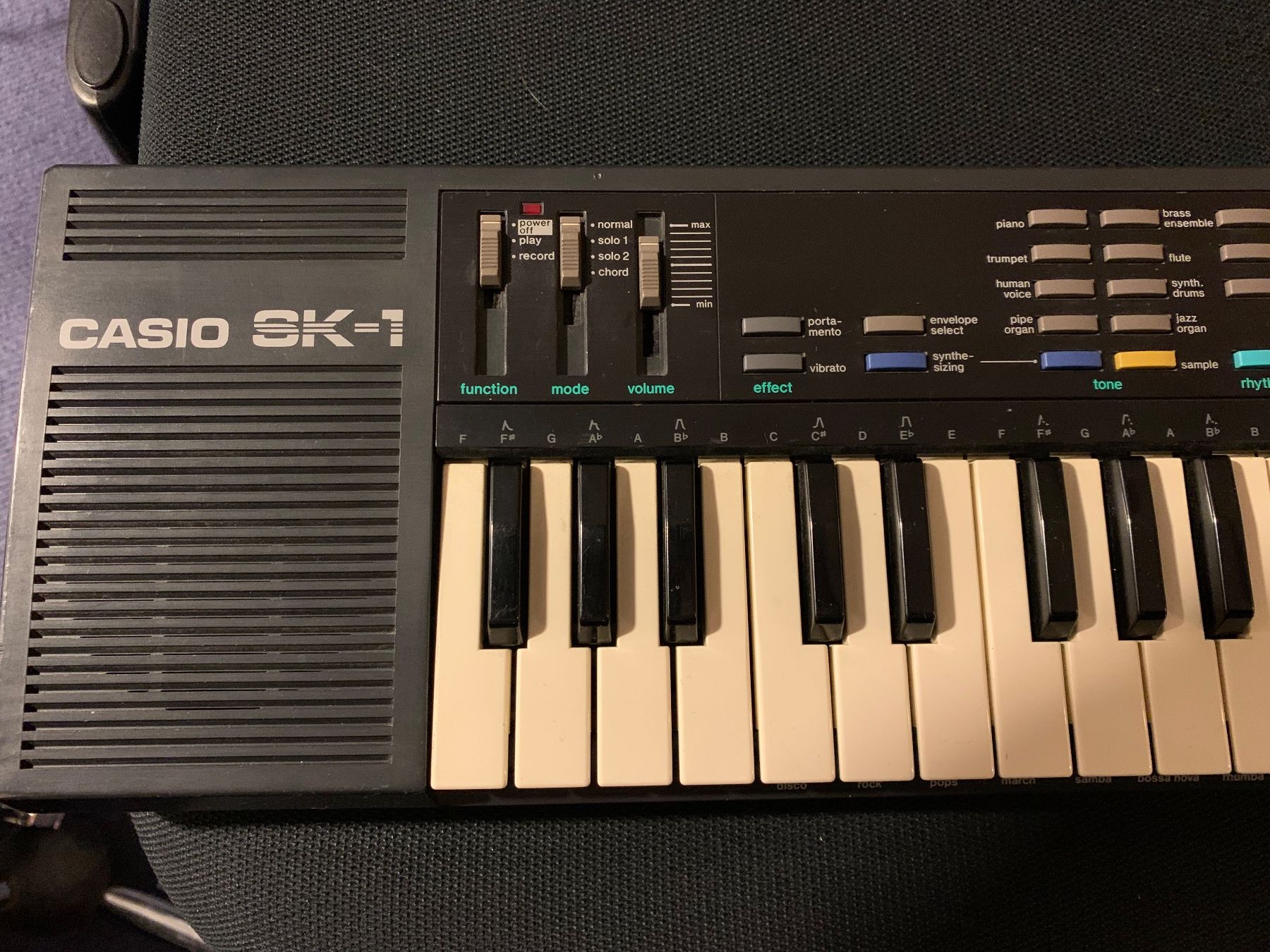 Casio Musikinstrumente: Casio SK1 Vintage Sampling Keyboard – Gebraucht aus chur von  1