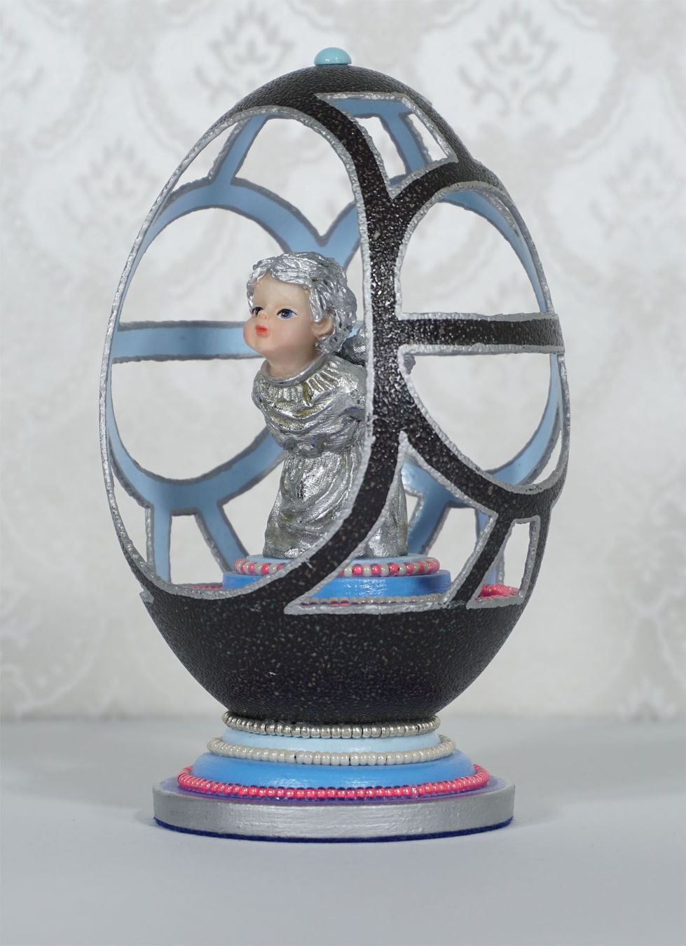 Statuette: 13,5cm grosses Vintage Ei mit Engel – Nuovo (secondo la descrizione) da Meggen venduto da Trouvaillen