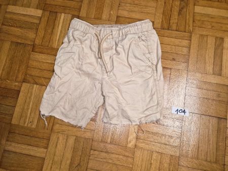 Kurze Hose 104