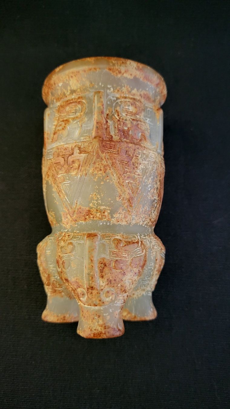 Figuren: Steinschnitzerei Becher Jade??? – Gebraucht aus Basel von spinne02 2