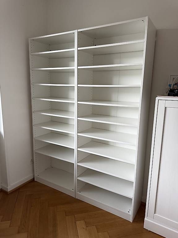 Scaffali: IKEA BILLY Bücherregal – Usato da Basel venduto da rkvasina