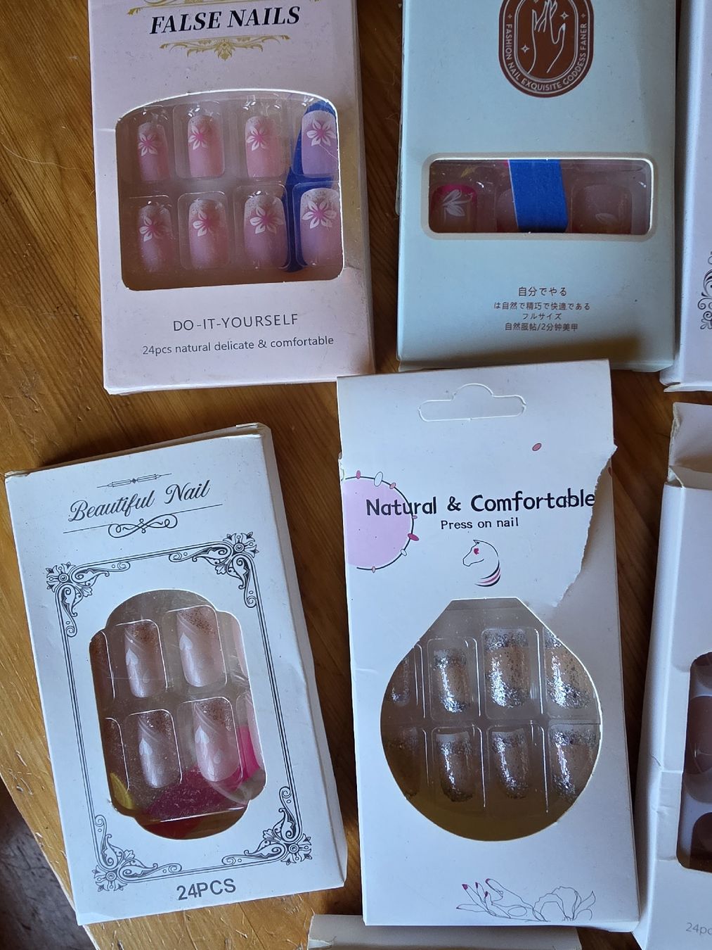 Künstliche Fingernägel: Set aus Press on nail – Gebraucht aus Schönried von Gti89 1