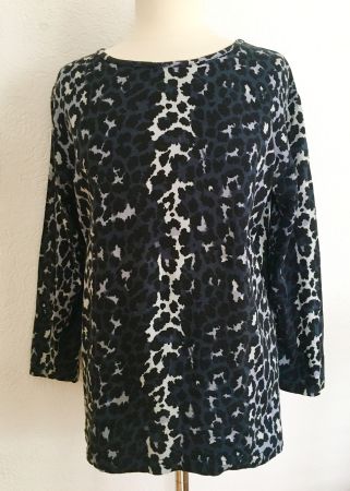 hübsches „Moreland“ - Shirt mit Leo-Muster