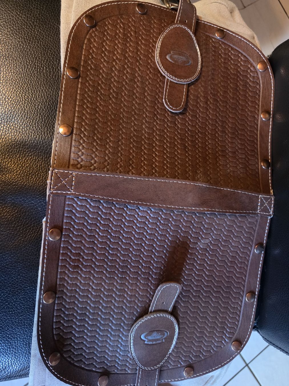 Taschen: Gepäcktasche Oldschool – Neu (gemäss Beschreibung) aus Weier im Emmental von Nice80 1