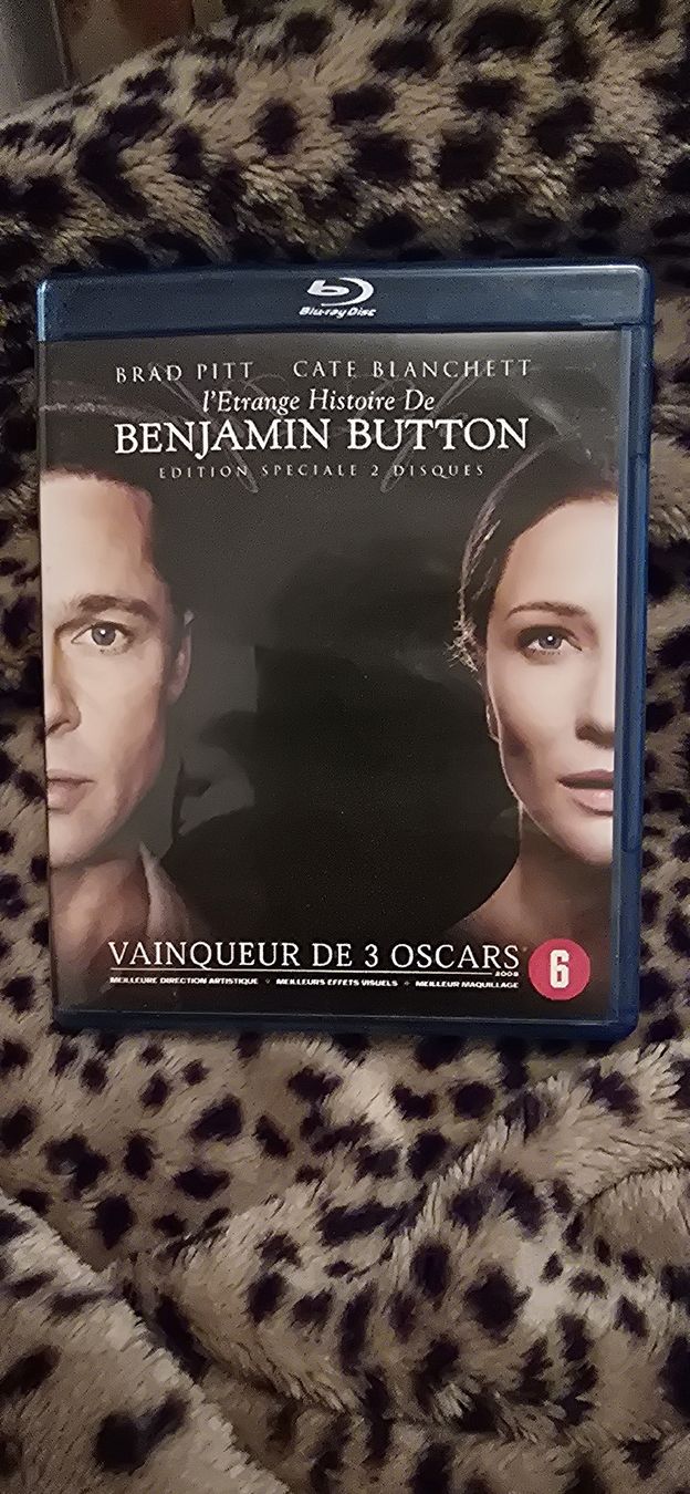 Tutti i DVDs: Benjamin button – Usato da Onex venduto da kar_7dth