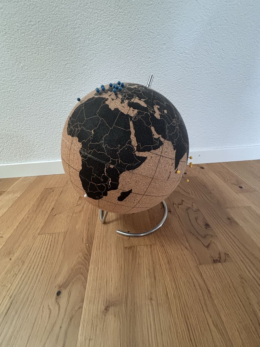 Altro in Decorazioni & Accessori: Globe en liège / Cork globe  – Usato da Muri b. Bern venduto da YSA