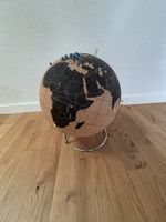 Globe en liège / Cork globe