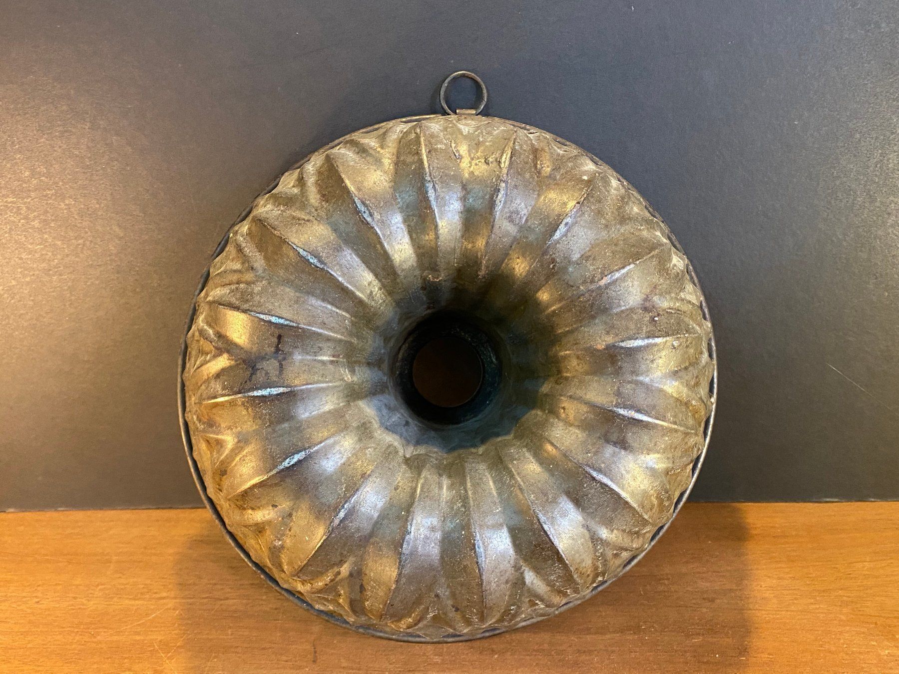 Teglie da forno: Antike Kuchenform Backform aus Kupfer – Usato da Schaffhausen venduto da vintageville 7