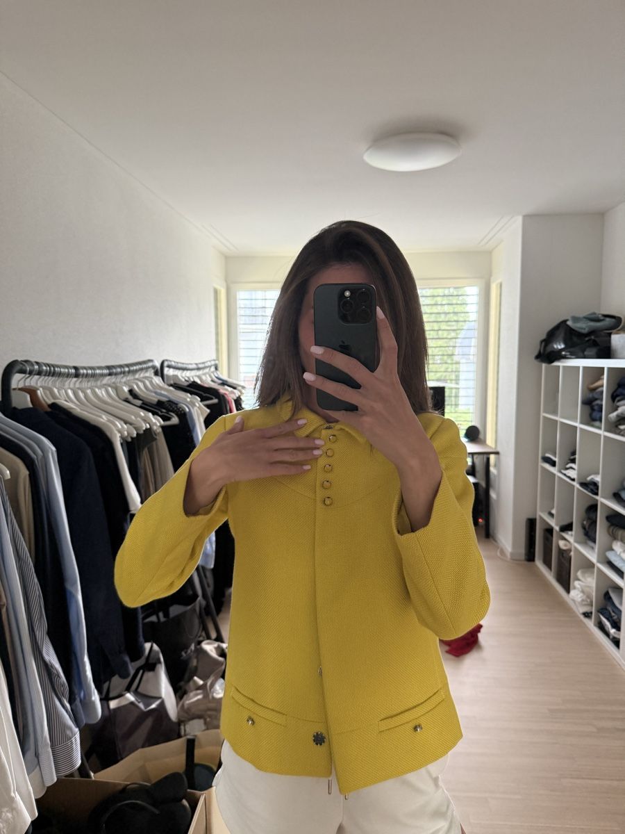 Valentino Giacche: Valentino Yellow Jacket size XS-S – Nuovo (secondo la descrizione) da Zürich venduto da llor.dell 1