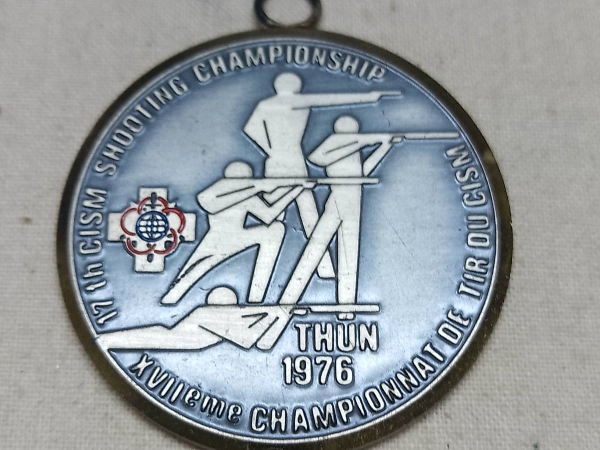 Medaglie: 17 th Cism Shooting Champioship - Thun - 1976 – Usato da Sorengo venduto da 74in