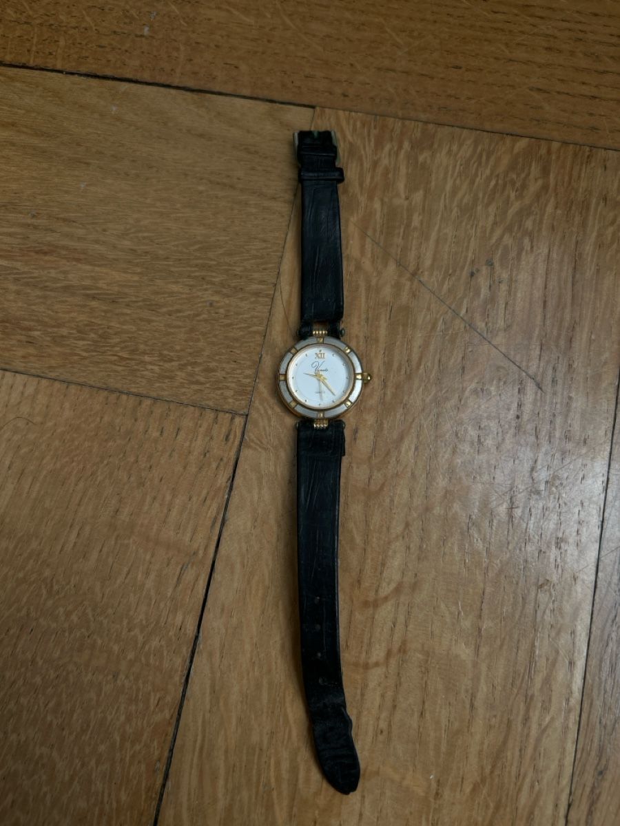 Orologi: Veneto Damenuhr – Difettoso da Bern venduto da mil_g69v