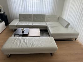 Ledersofa inklusive Hocker, gratis abzugeben