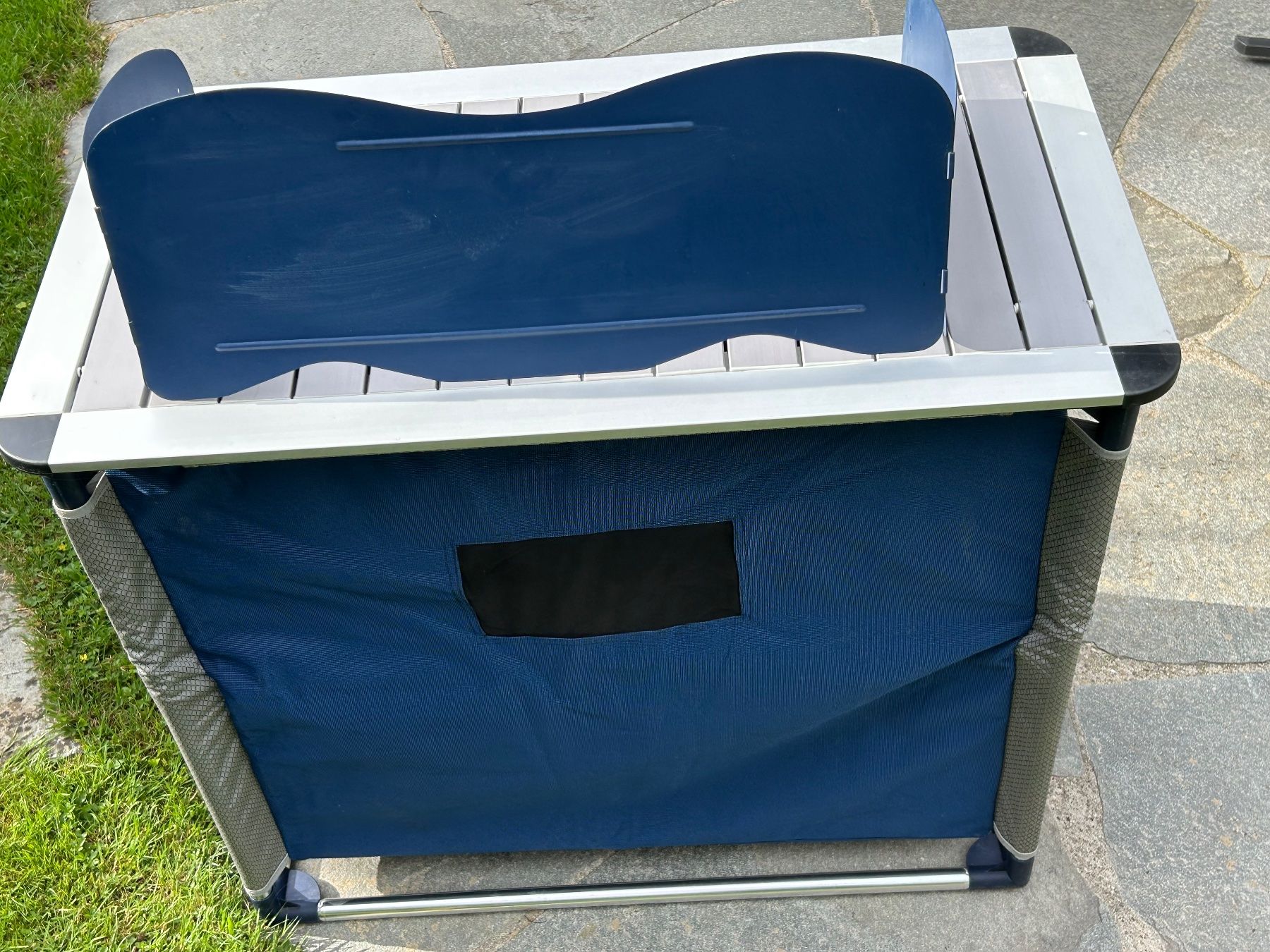 Tavoli: Camping Kochtisch, zerlegbar – Usato da Thalwil venduto da Polichimelle 3