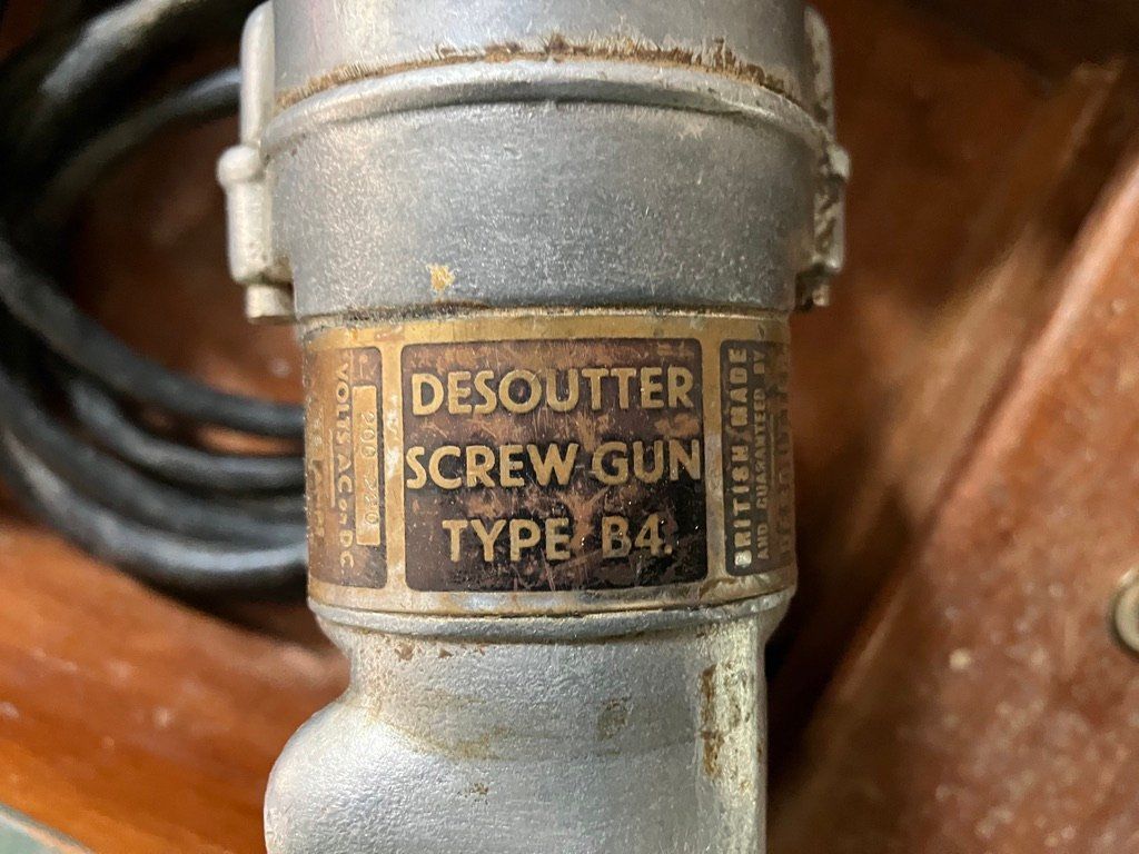 Alle Maschinen: Desoutter Schrauber Type B4 Werkzeugkasten gebraucht – Gebraucht aus Zürich von rog_cnd8 2