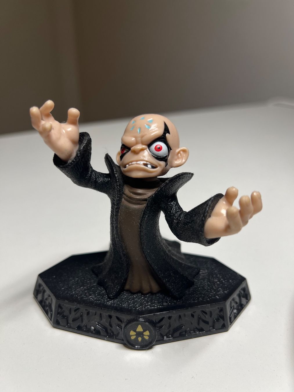 Figuren: Skylanders Imaginators Sensei Kaos – Gebraucht aus Niederrohrdorf von Lucky_bambu