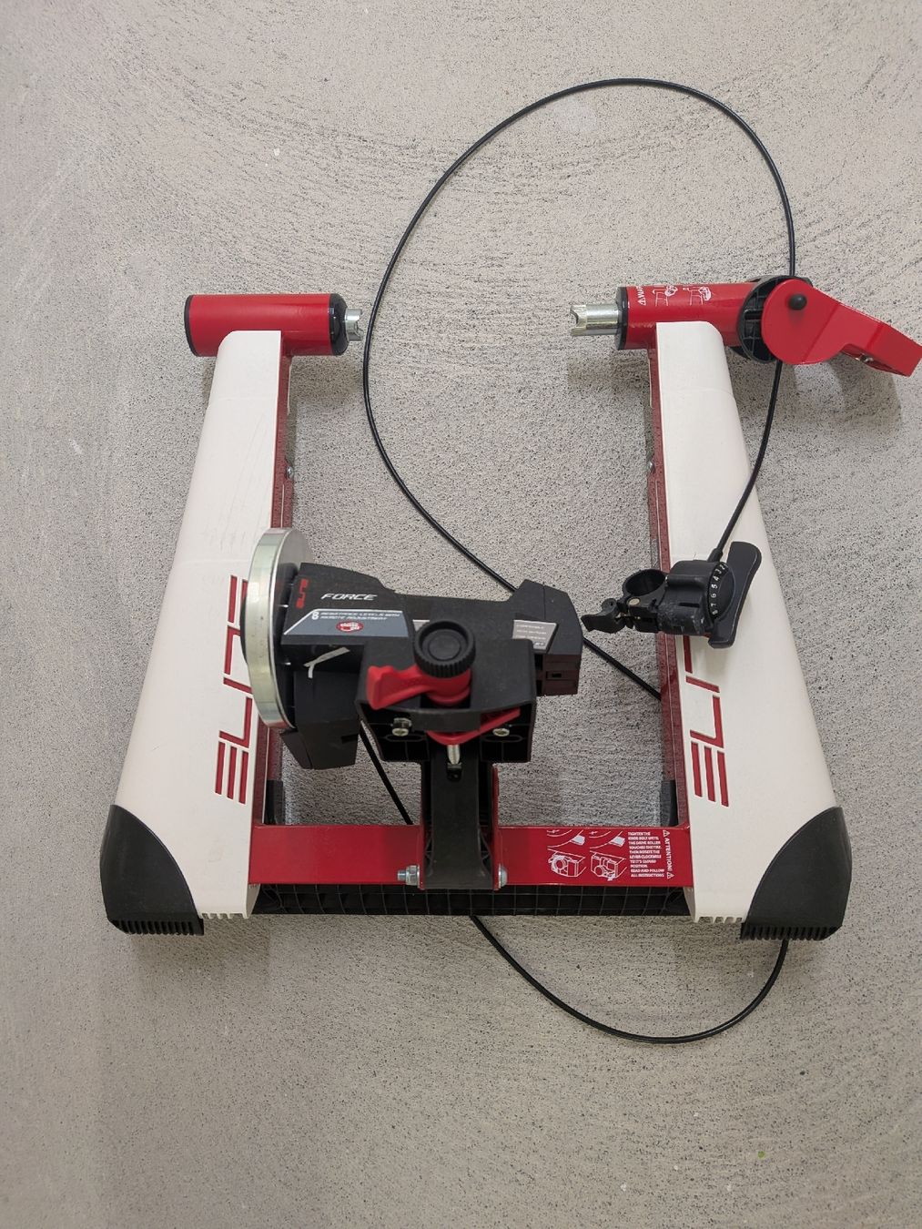 Hometrainer: Elite Force Fahrrad-Rollentrainer  – Nuovo (secondo la descrizione) da Urdorf venduto da and_z7wz