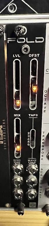 Strumenti musicali: Synthrotek FOLD eurorack module – Usato da Teufen AR venduto da Seantyas