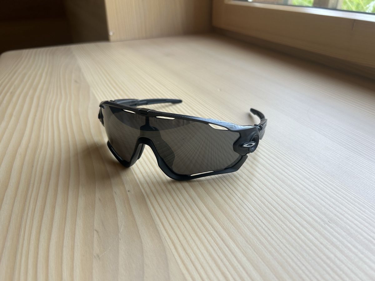 Oakley Brillen & Gläser: Oakley Sonnenbrille – Gebraucht aus Appenzell Meister. von HolderioAI 4