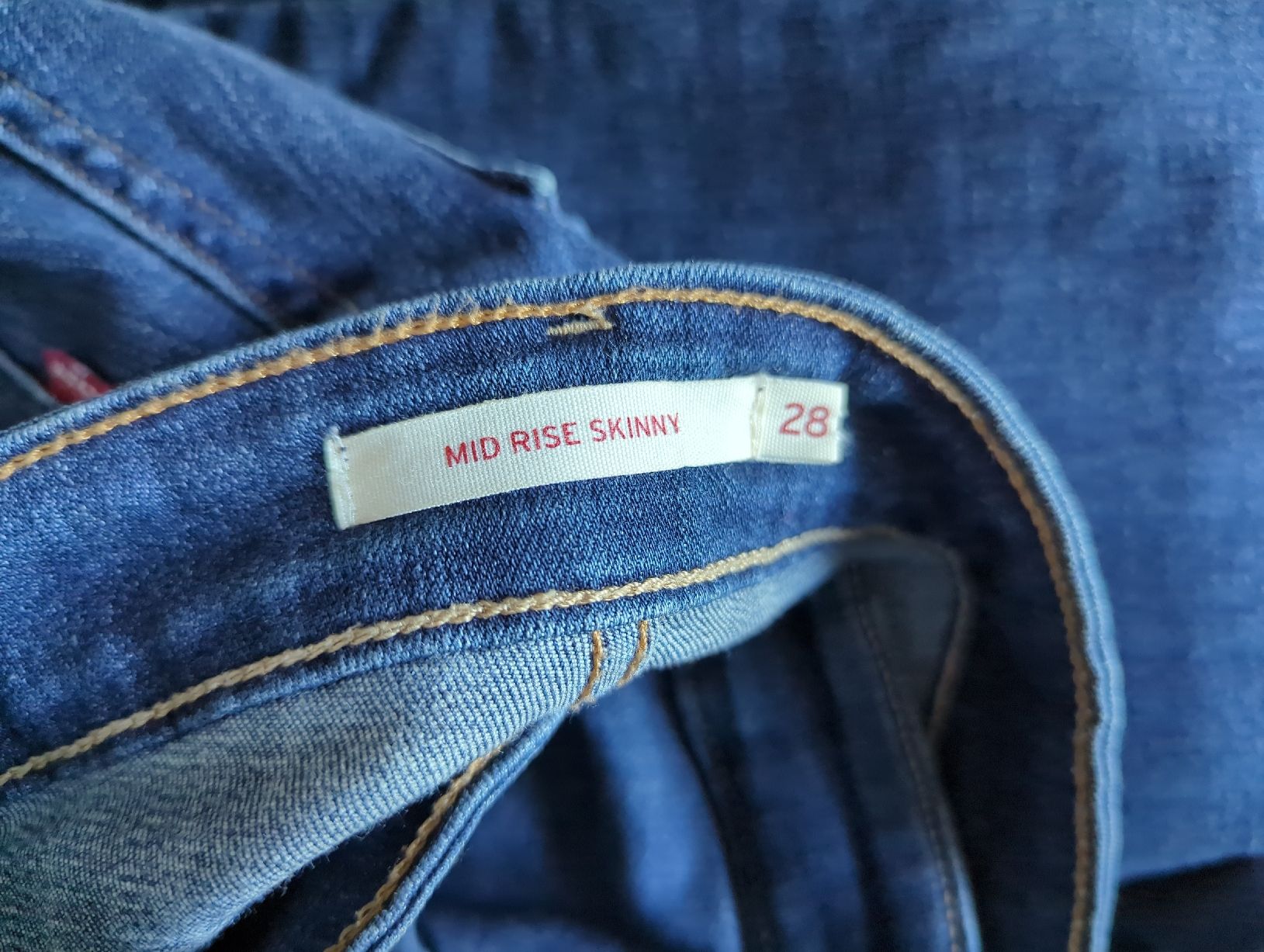 Levi's Jeans: jean Levi's taille 28 – D'occasion à Montreux par dem_gyt9 4